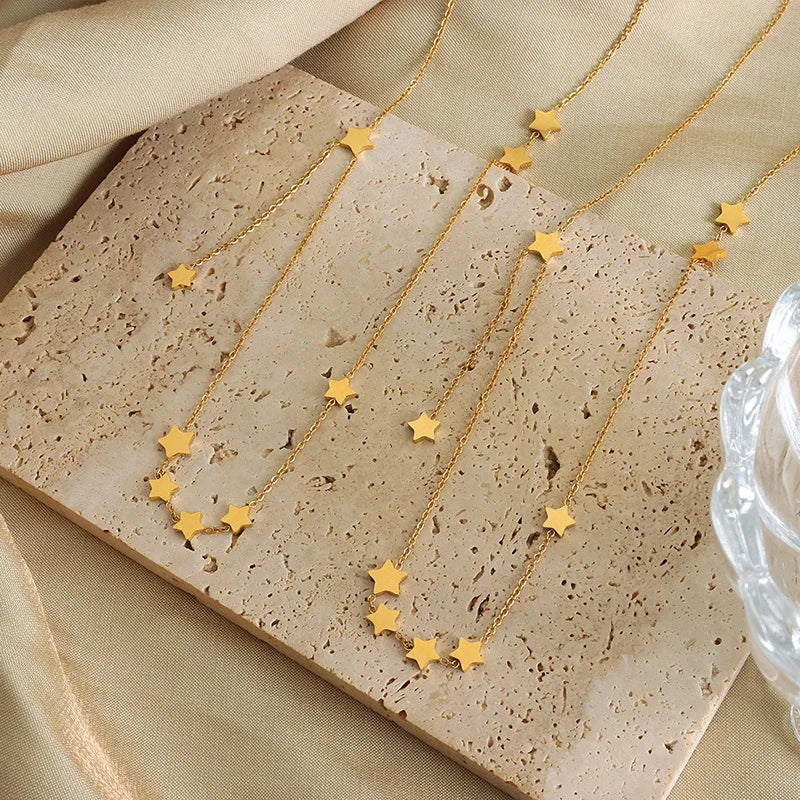 Dainty Gold Star Necklace